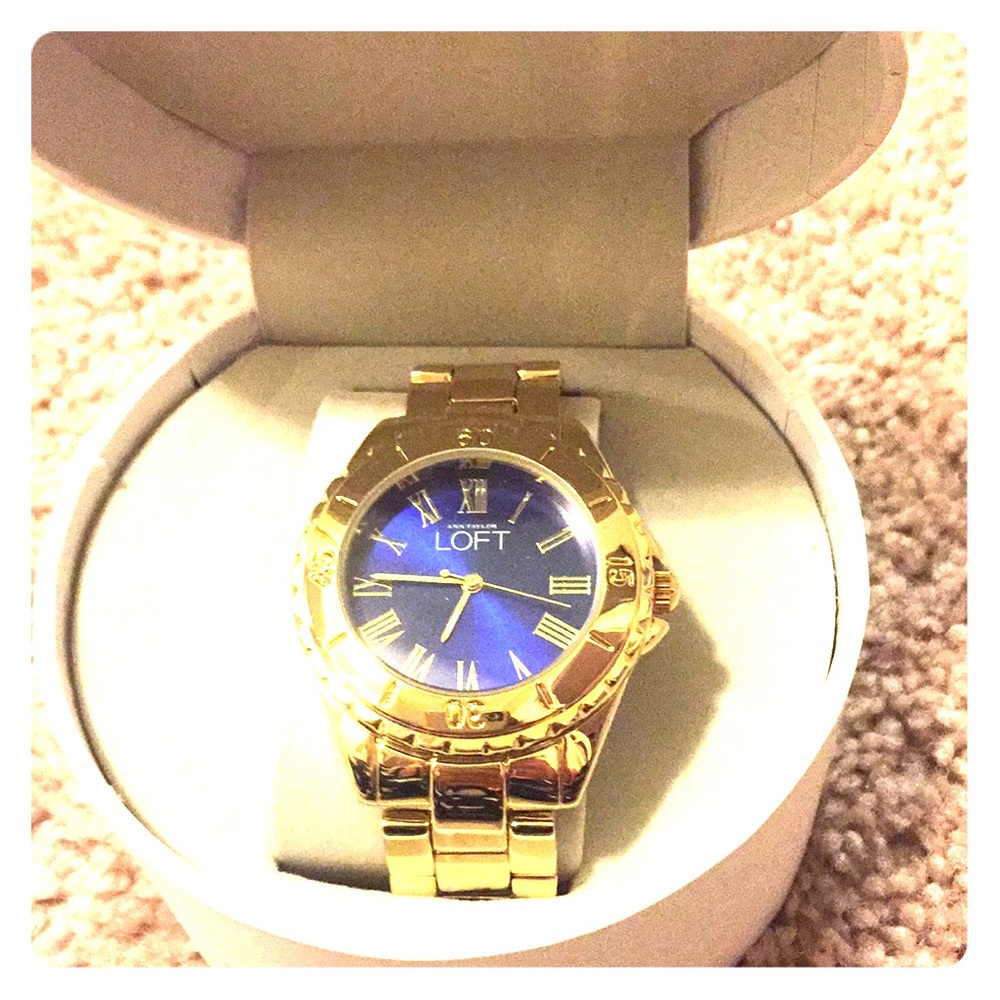 Brand new loft watch